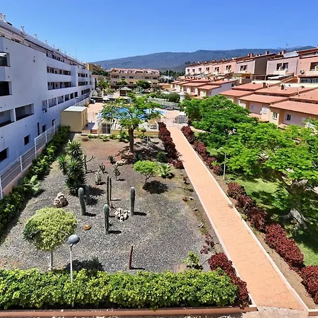 3 Bedrooms House In Costa Adeje 10 Mins From Beach 别墅