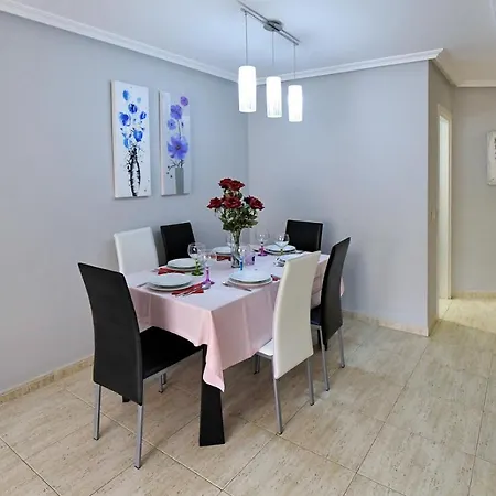 3 Bedrooms House In Costa Adeje 10 Mins From Beach 아데제