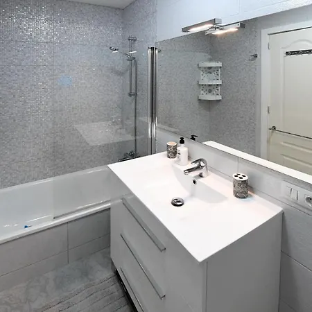 3 Bedrooms House In Costa Adeje 10 Mins From Beach 빌라 *